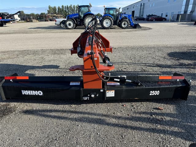 Image of Rhino 2500 equipment image 3