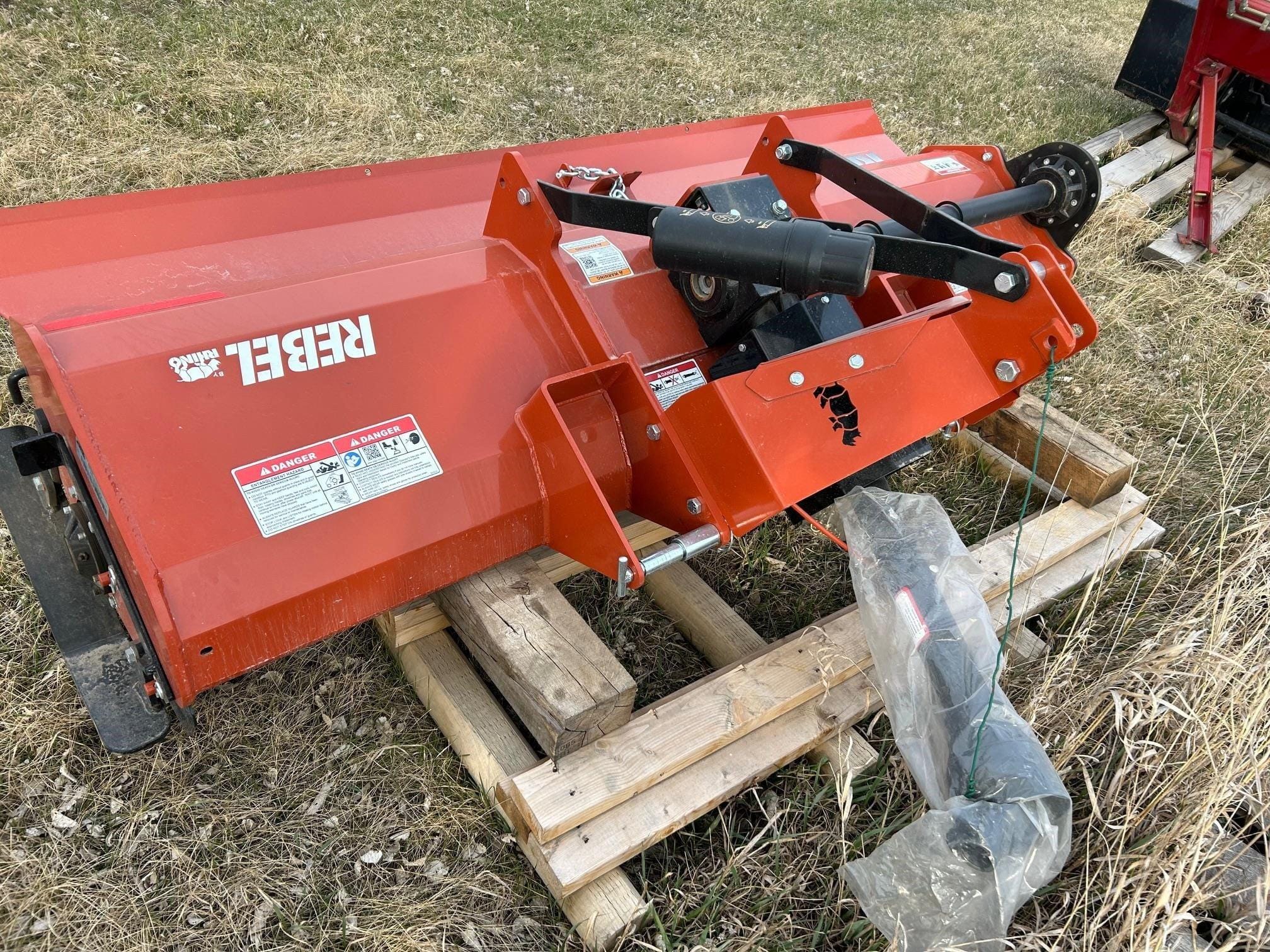 2023 Rhino Reb84 Equipment Image0