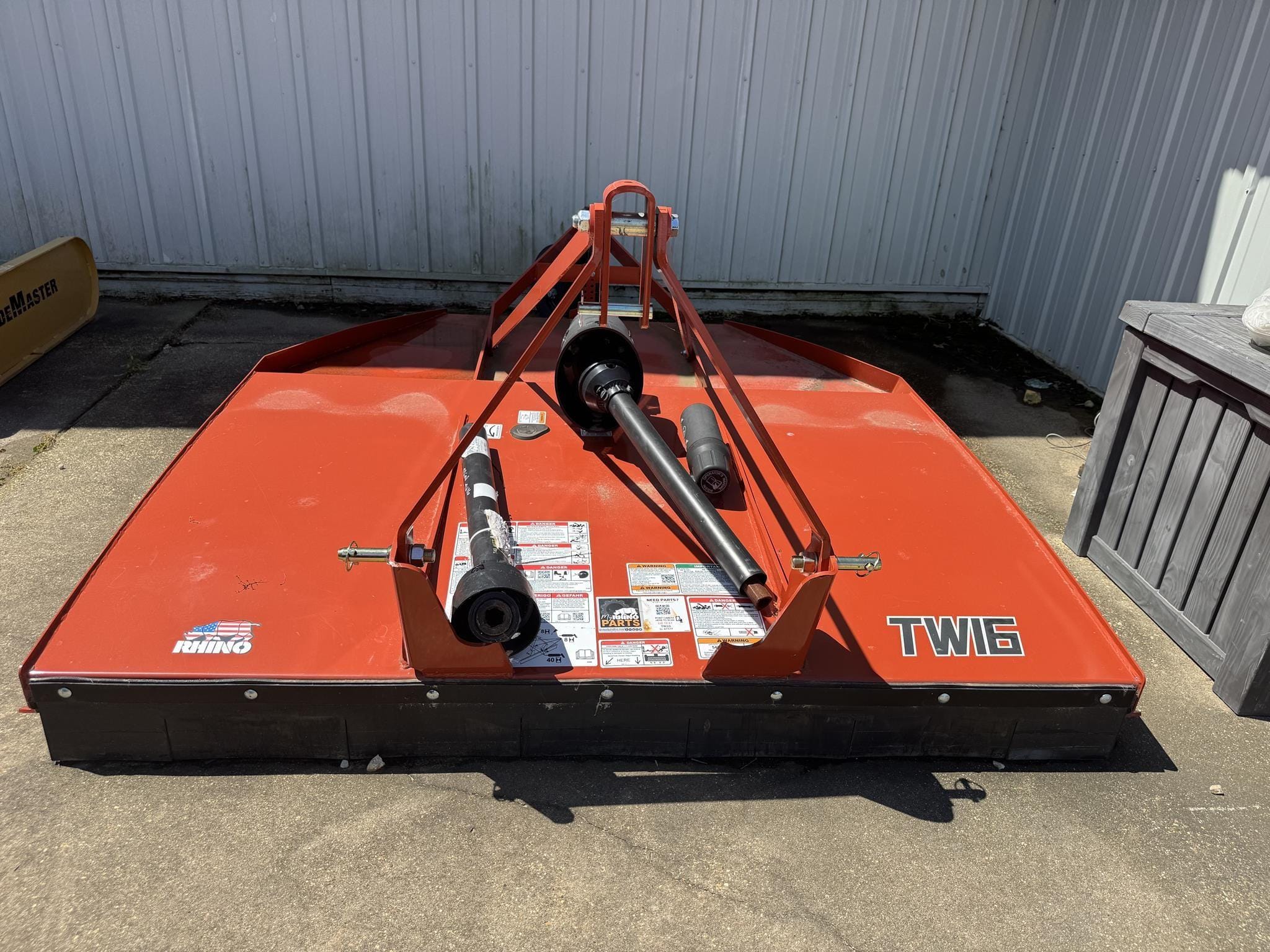 2023 Rhino TW16 Equipment Image0