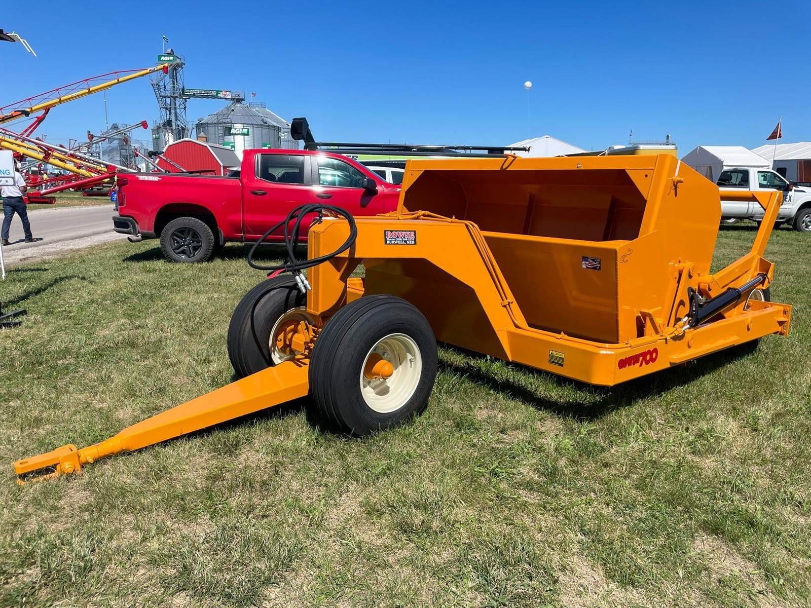 2024 Rowse 700 Equipment Image0