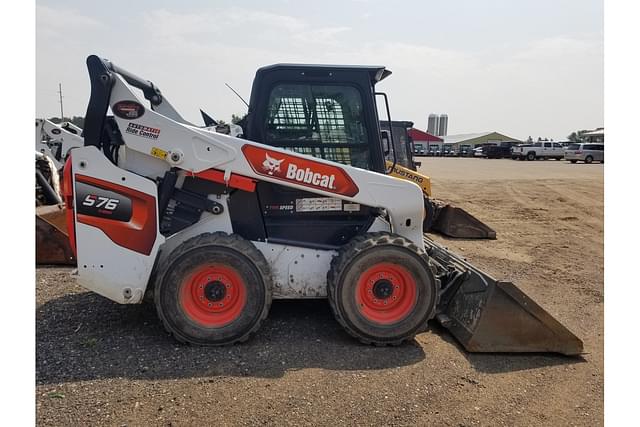 Image of Bobcat S76 equipment image 1