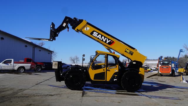 Image of SANY STH1256A equipment image 1