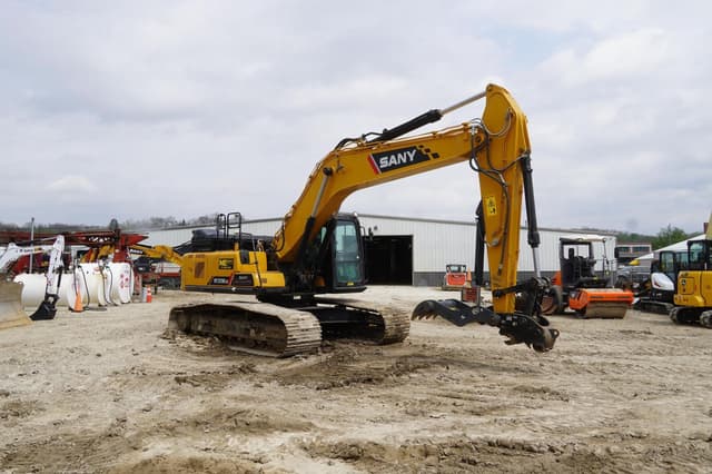 Image of SANY SY225C equipment image 3