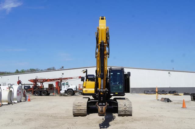 Image of SANY SY225C LC equipment image 2