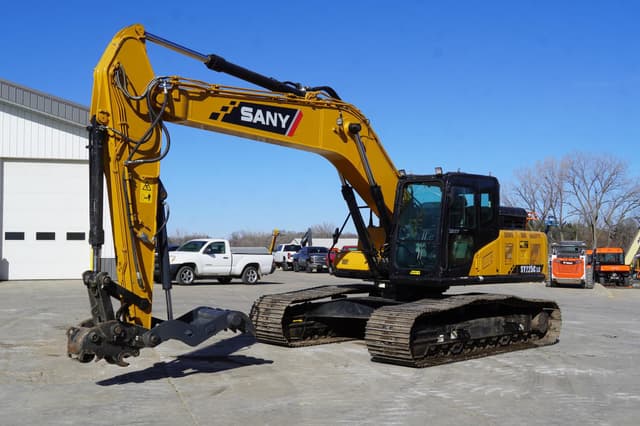 Image of SANY SY225C LC equipment image 2