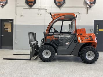 Main image Skytrak 3013