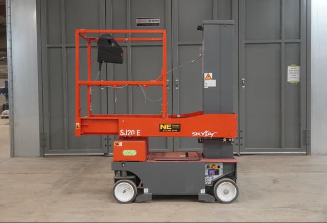 Image of Sky Jack SJ20E equipment image 3