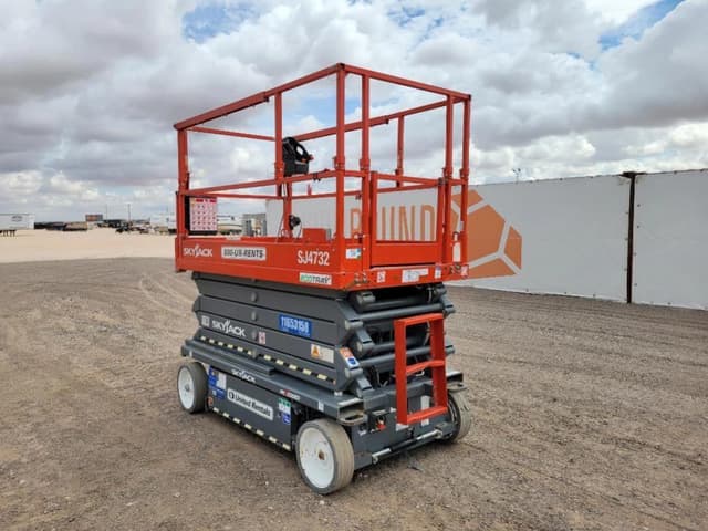 Image of Sky Jack SJ4732 equipment image 2