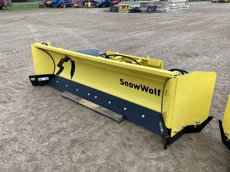 2023 Snow Wolf QP-114A Equipment Image0