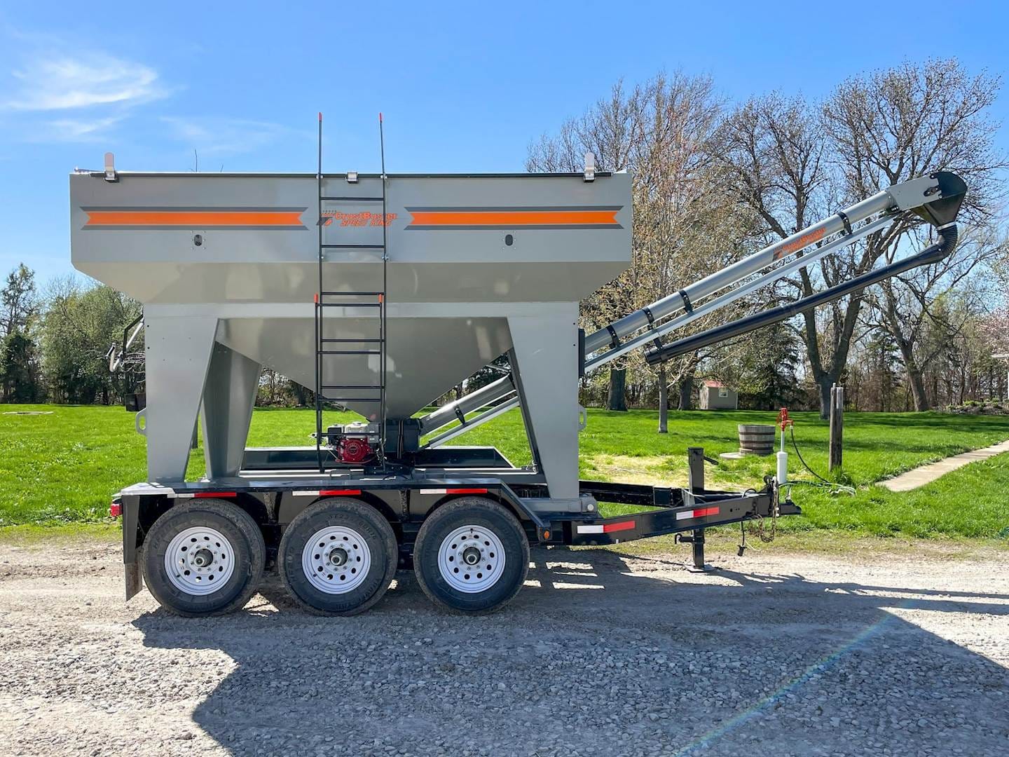 2024 Speed King 240 Equipment Image0