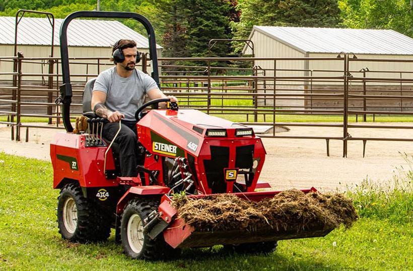 2023 Steiner SS248 Equipment Image0