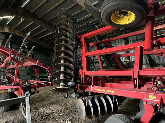 Image of Sunflower 1436 equipment image 4