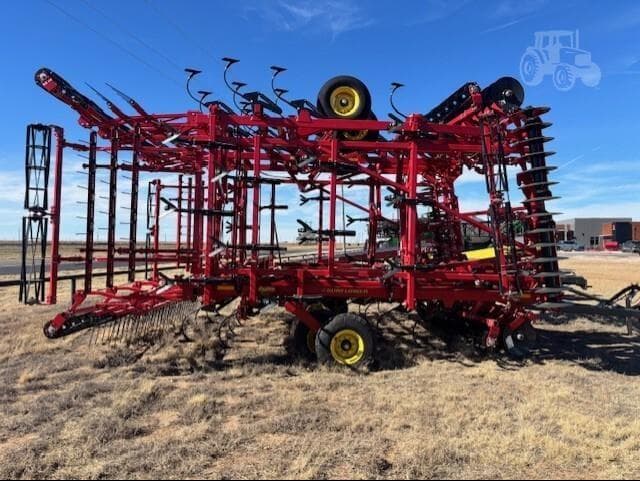 Image of Sunflower 6433-43 equipment image 1