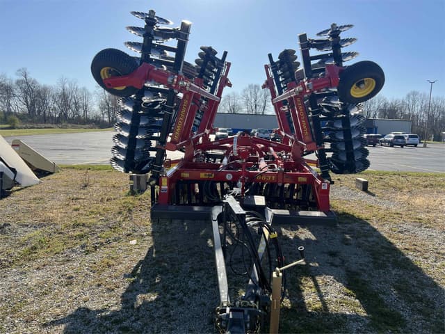 Image of Sunflower 6631-24 equipment image 1