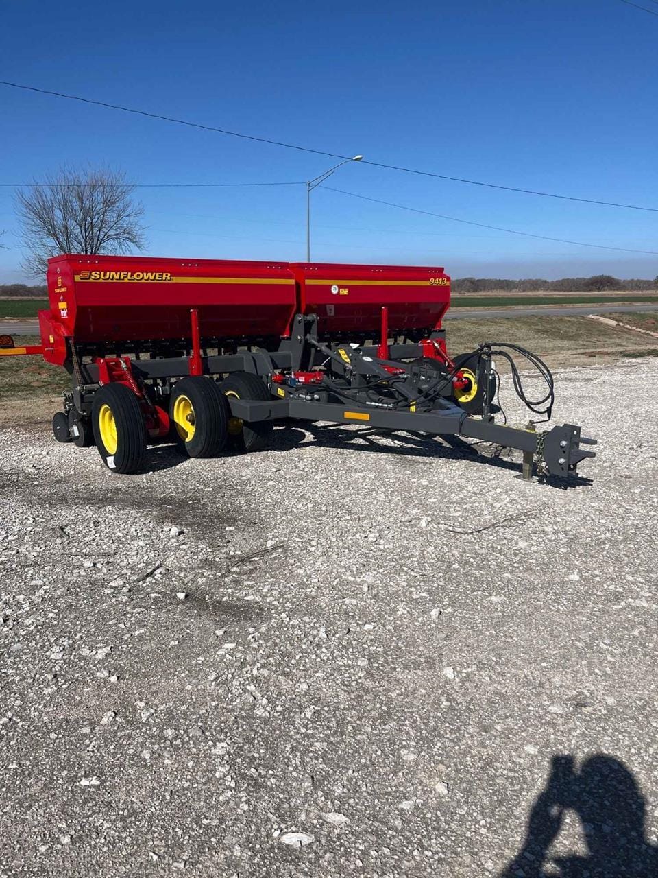 2023 Sunflower 9413-15 Equipment Image0
