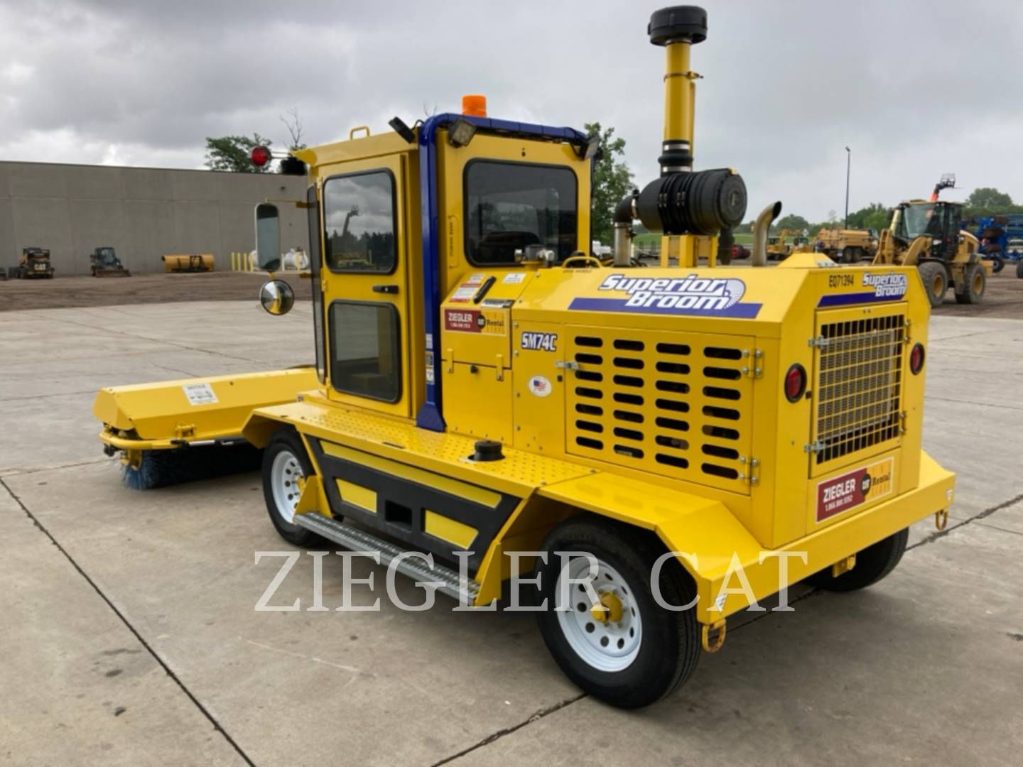2023 Superior Broom SM74C Equipment Image0