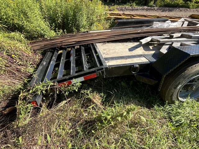 Image of Sure-Trac Undetermined equipment image 1