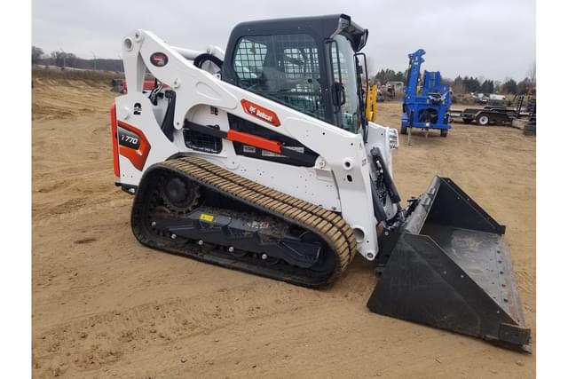 Image of Bobcat T770 equipment image 2