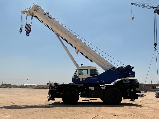 Image of Tadano GR-550XL equipment image 2