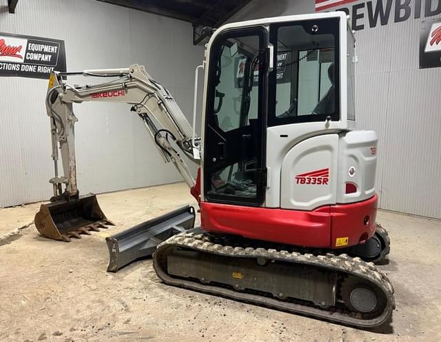 Image of Takeuchi TB335R equipment image 2