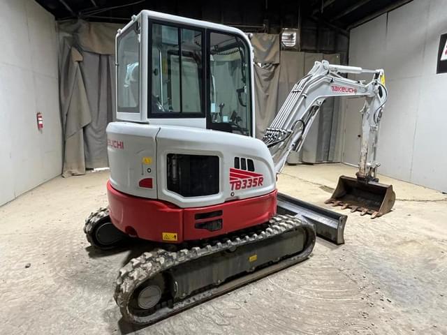 Image of Takeuchi TB335R equipment image 4