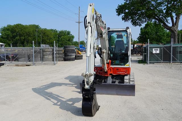 Image of Takeuchi TB350R equipment image 4
