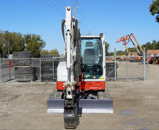 Image of Takeuchi TB350R equipment image 3
