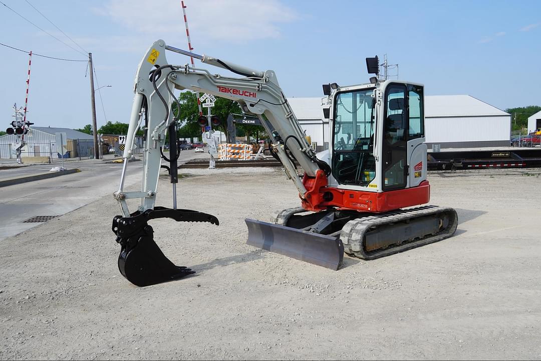 Image of Takeuchi TB350R Primary image