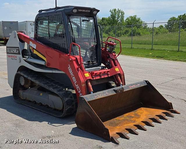 Image of Takeuchi TL12R2 equipment image 2