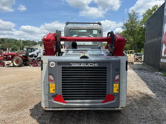 Image of Takeuchi TL12V2 equipment image 2
