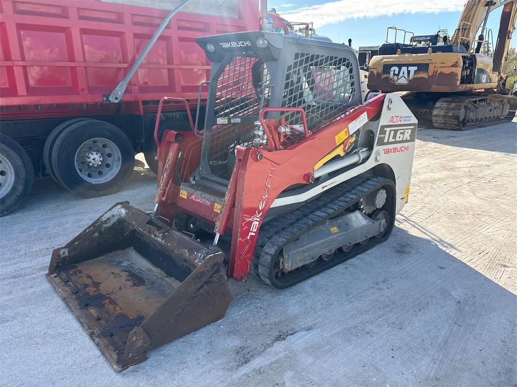 2023 Takeuchi TL6R Equipment Image0