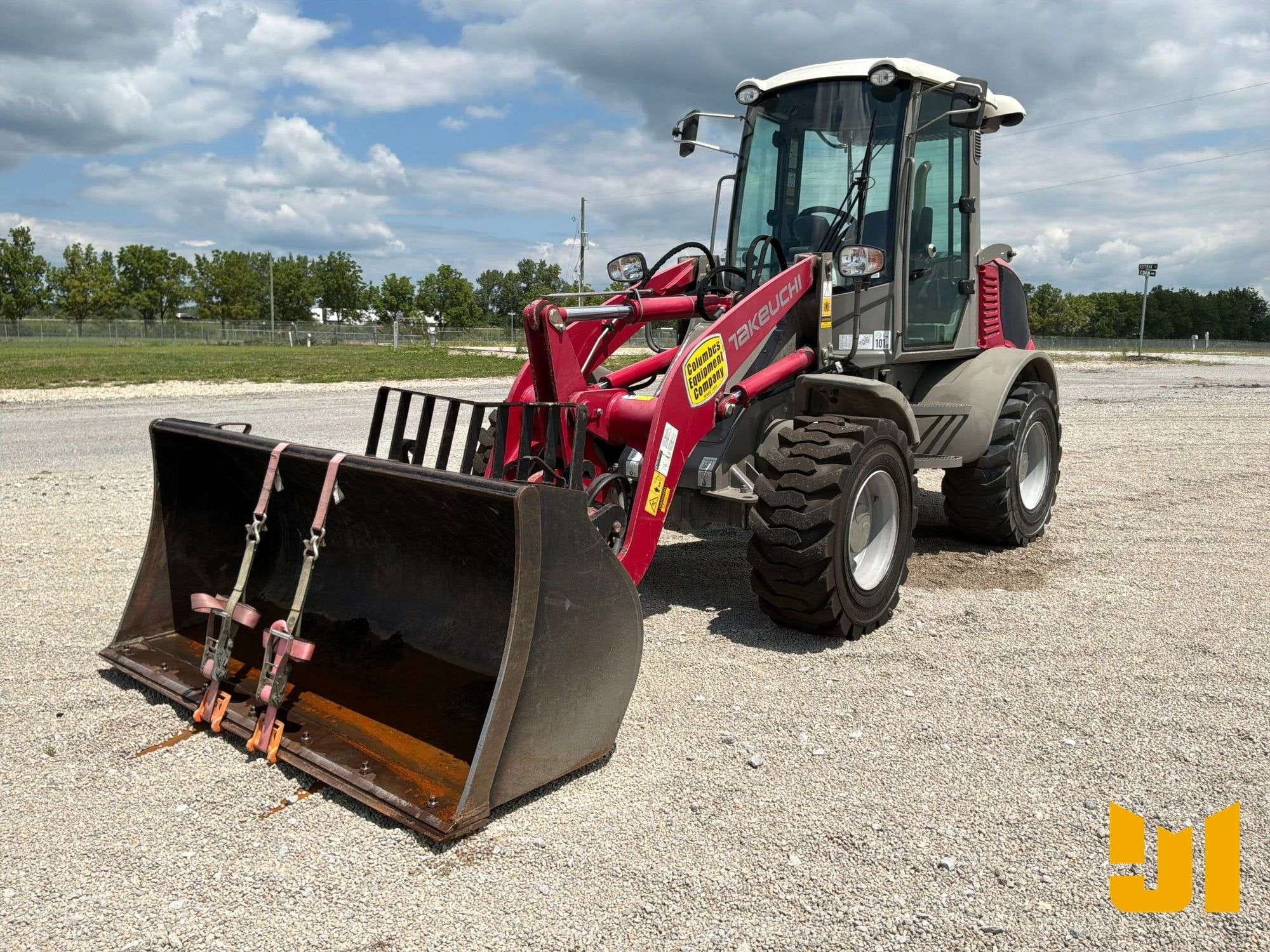 2023 Takeuchi TW80 Equipment Image0