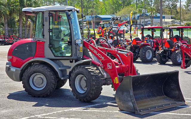 Image of Takeuchi TW80 equipment image 3