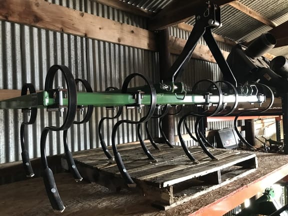 2023 Taylor-Way 233-FCV-72-D-JX Equipment Image0