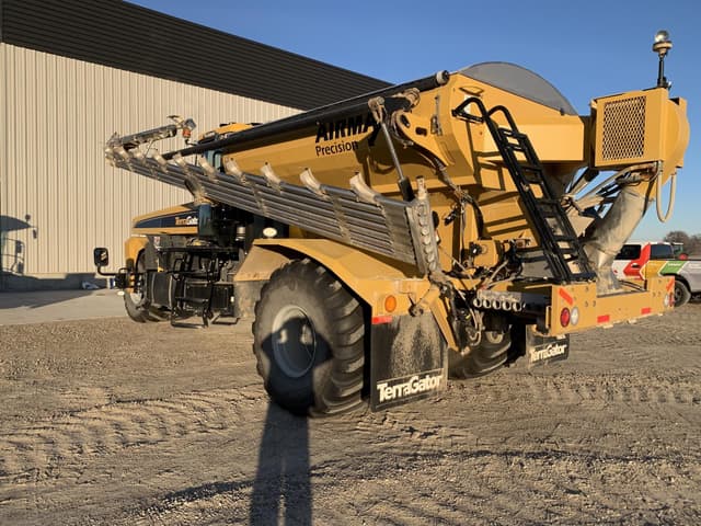 Image of Terra-Gator TG8300C equipment image 3