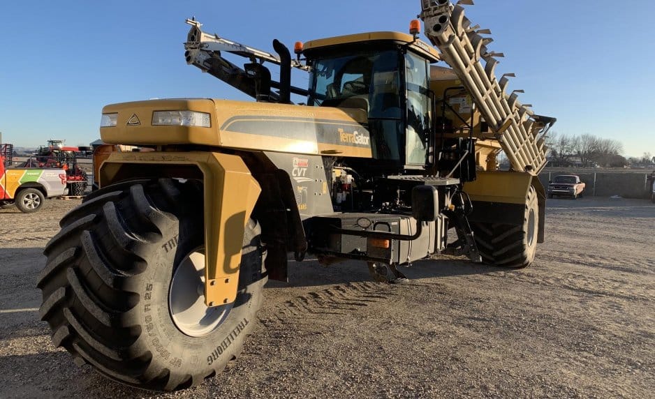 2023 Terra-Gator TG8300C Equipment Image0