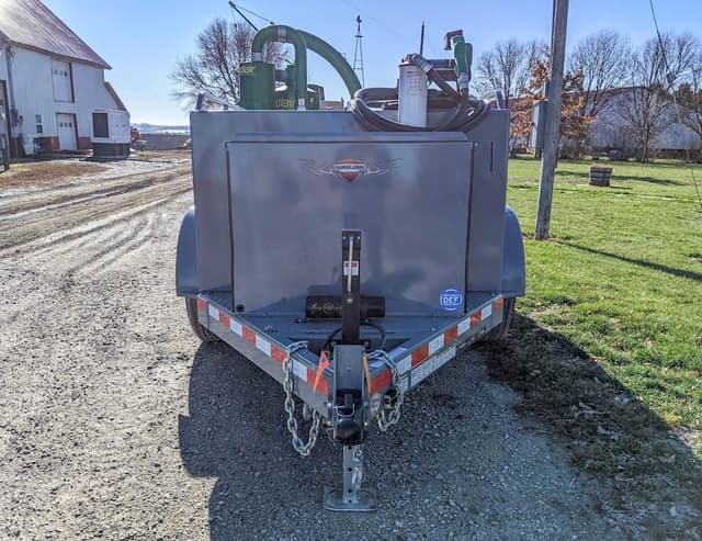 Image of Thunder Creek EV990 equipment image 4