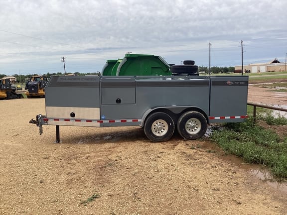 2023 Thunder Creek FST990 Equipment Image0