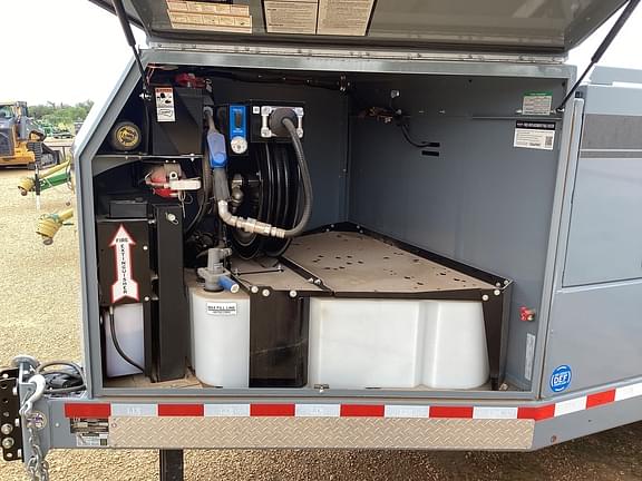 Image of Thunder Creek FST990 equipment image 4