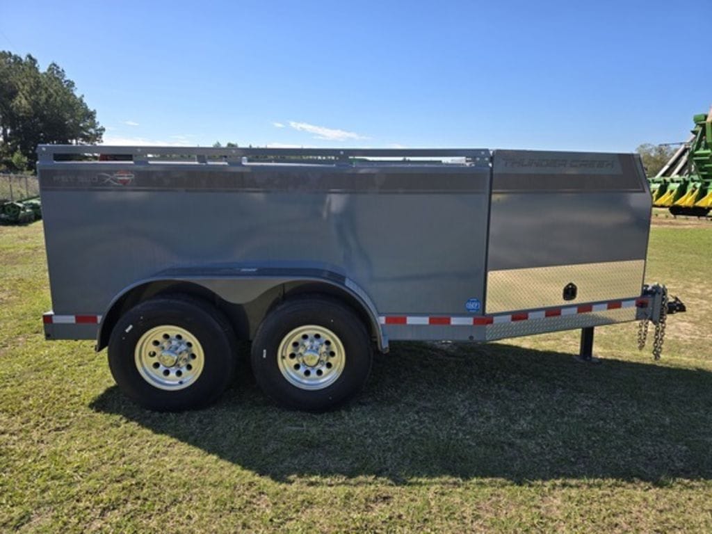 2023 Thunder Creek FST990 Equipment Image0