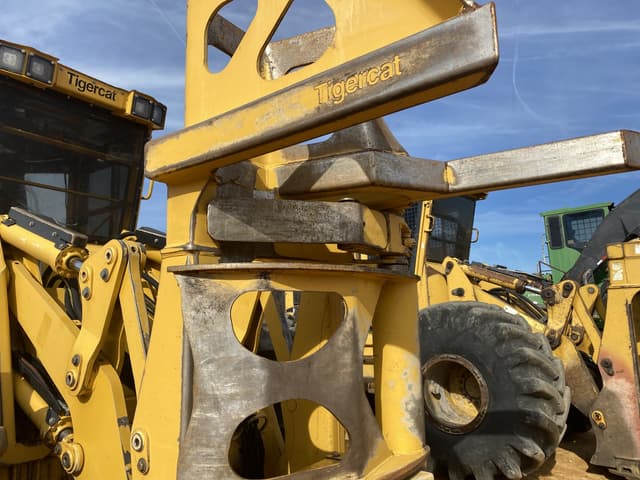 Image of Tigercat 720G equipment image 4