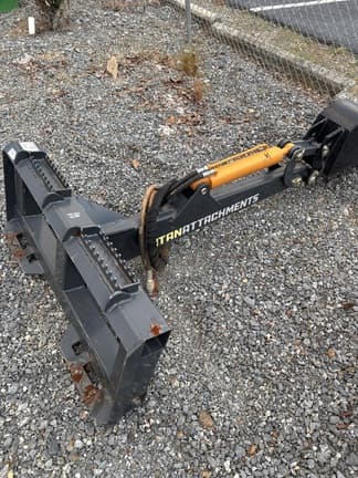 Main image Titan Attachments FRONTHOEV2
