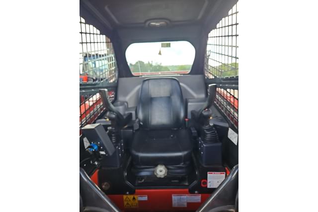 Image of Kioti TL750 equipment image 3