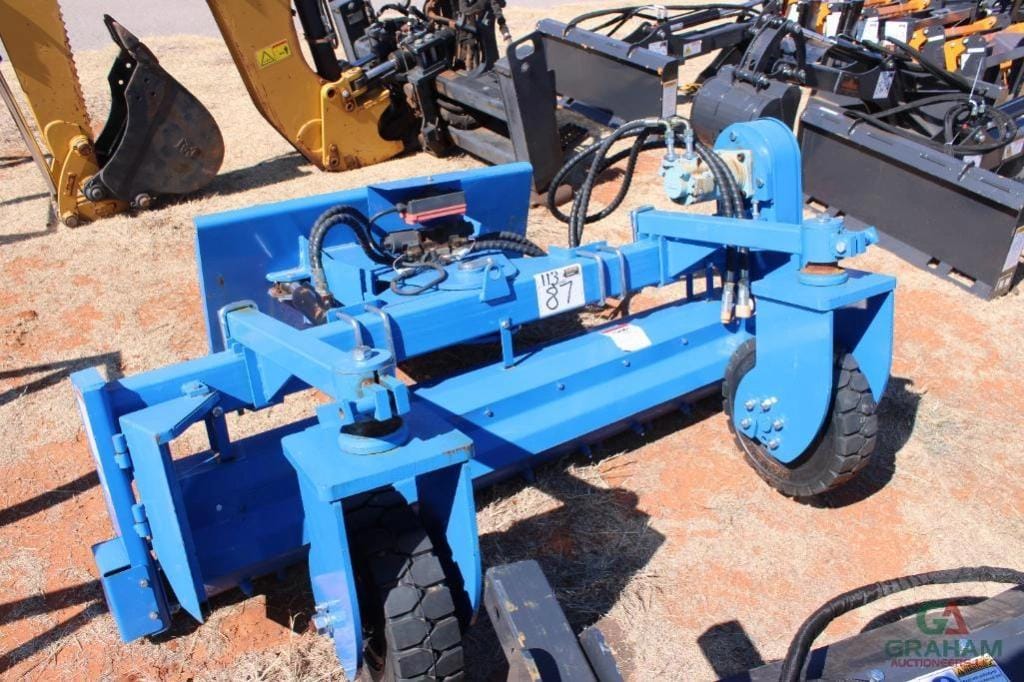 2023 Topcat SSSCR72 Equipment Image0