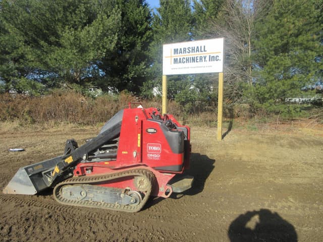 Image of Toro Dingo TX700 equipment image 1