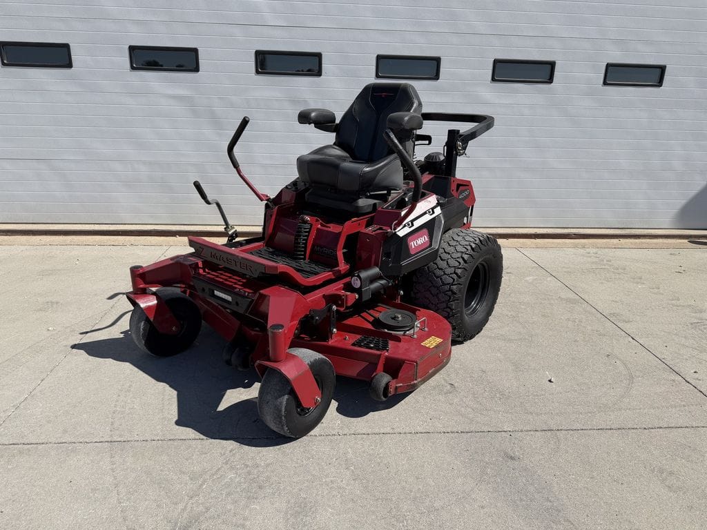 2023 Toro 4000 HDX Equipment Image0