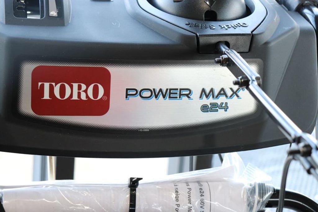 Image of Toro Power Max e24 Image 1