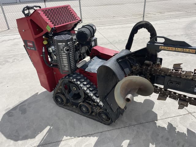 Image of Toro TRX-300 equipment image 4