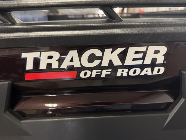 Image of Tracker Off Road 800 SX equipment image 4
