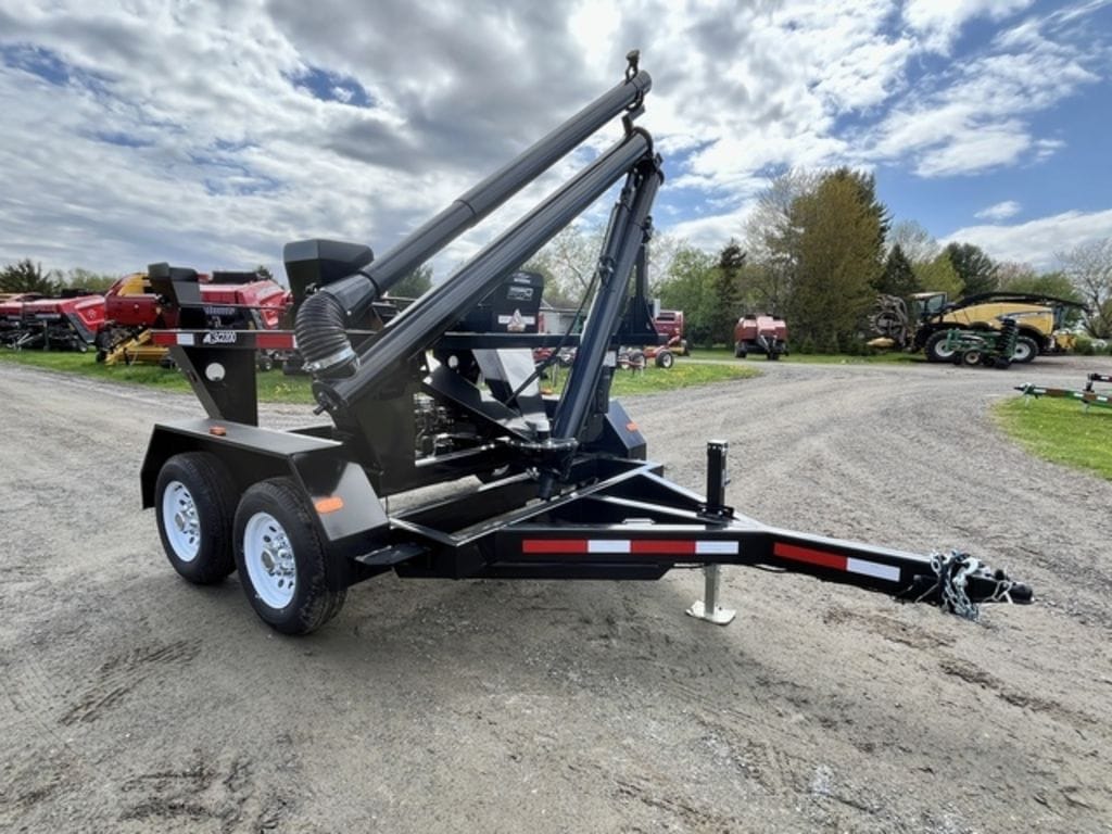 2023 Travis HSC2200 Equipment Image0